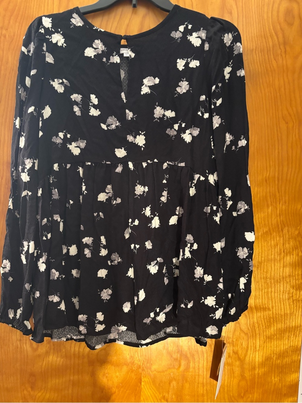 Motherhood Maternity blouse